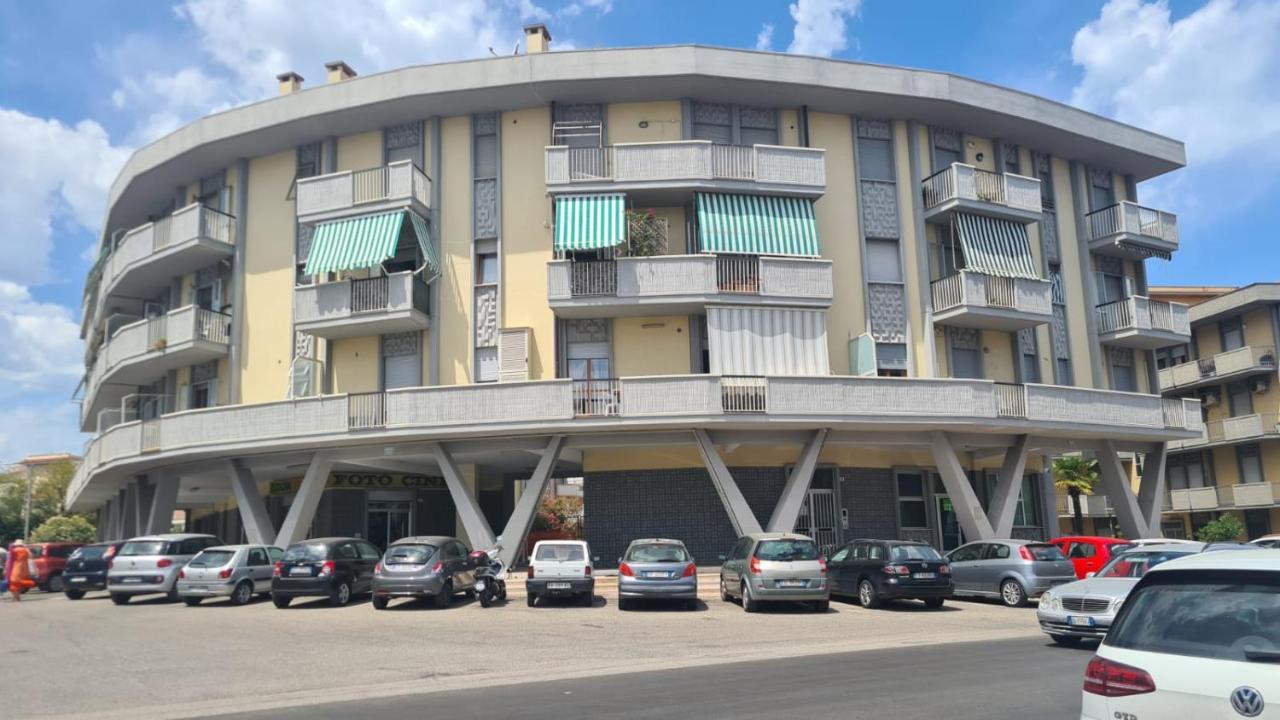 L'Angolo Di Roby Térmoli Exterior foto